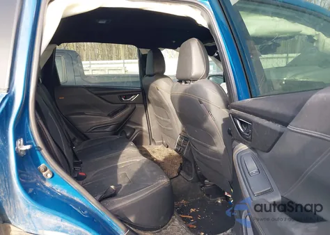 2022 Subaru Forester Wilderness z USA, uszkodzony, nr VIN JF2SKAMC3NH466464